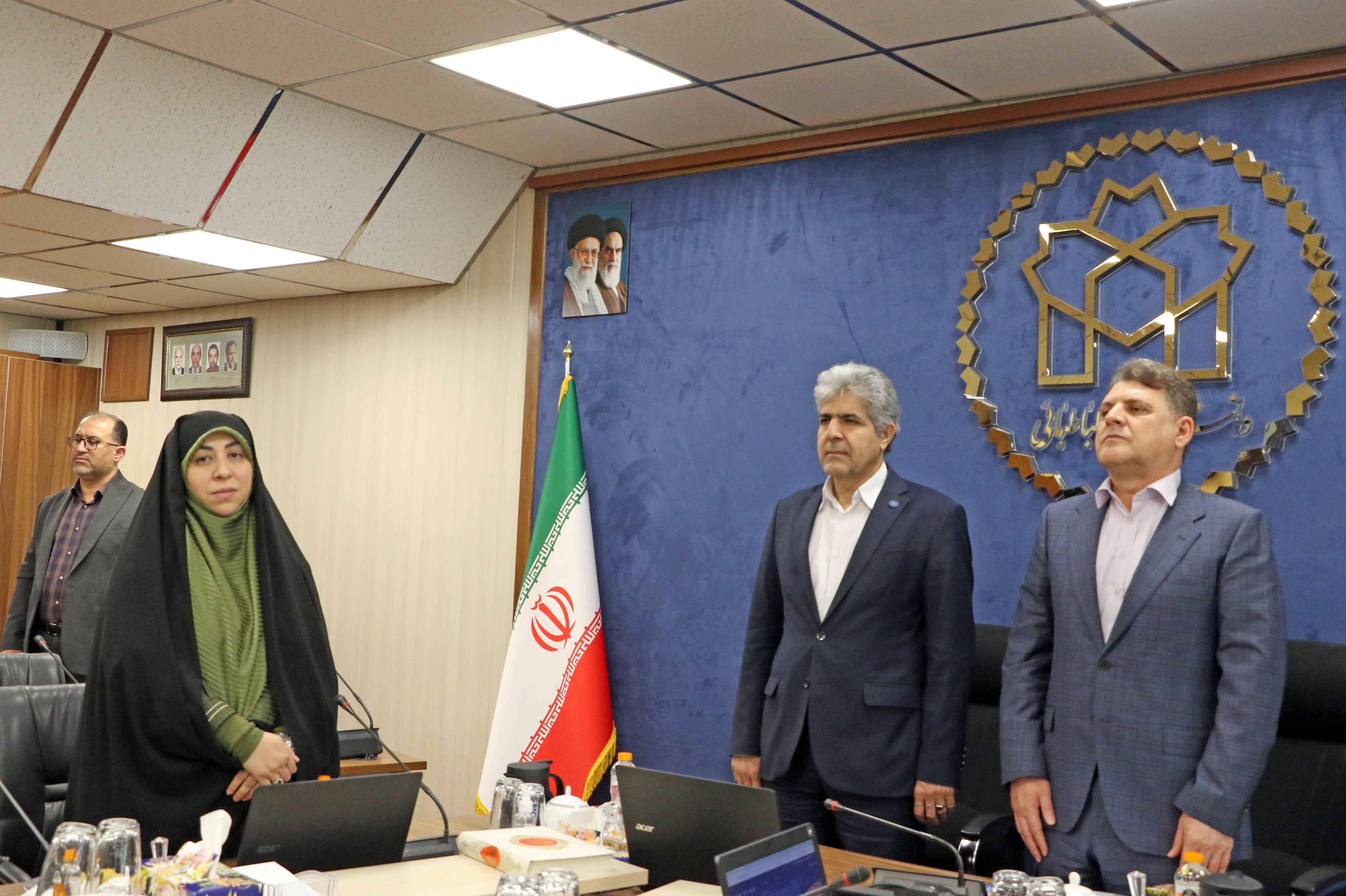 نشست تخصصی کمک به حل مشکلات کشور با عنوان «نقش دیپلماسی فرهنگی و امنیت منطقه‌ای در خلیج فارس»