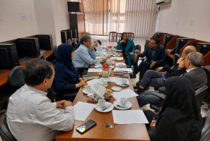 نشست مسئولان نشریات اقتصادی و مرکز چاپ و انتشارات دانشگاه