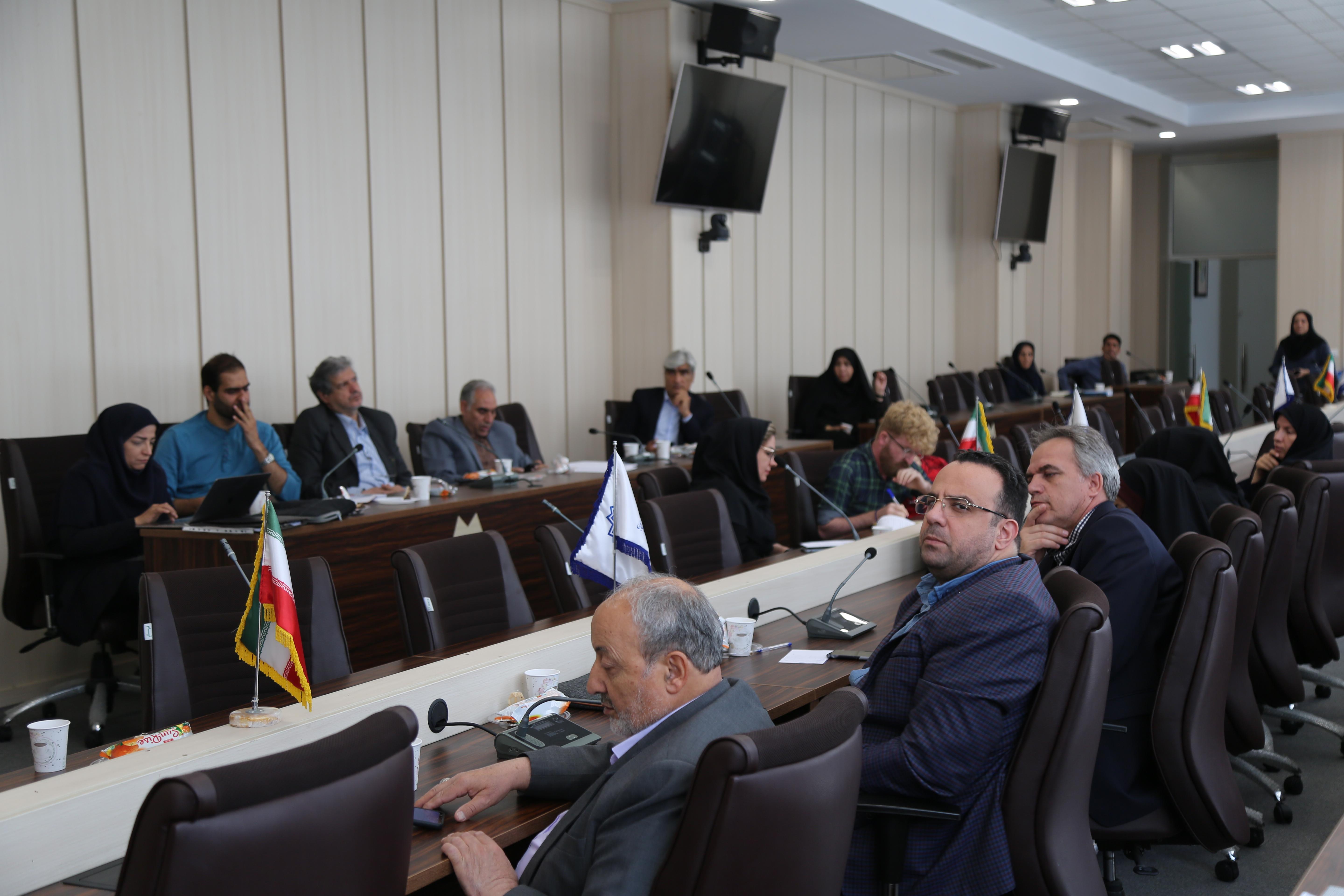 گزارش برگزاری نشست آشنایی با سیاست‎ها و برنامه های حمایتی بنیاد ملی نخبگان در دانشگاه